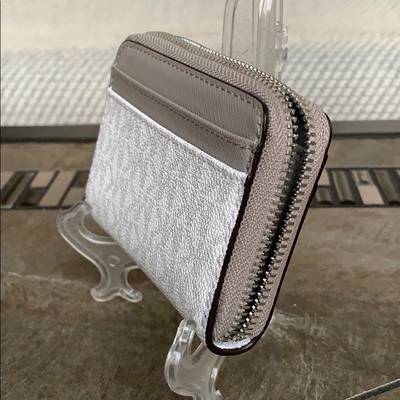 MICHAEL KORS JET SET TRAVEL MD ZA CARD CASE - Picture 3 of 16